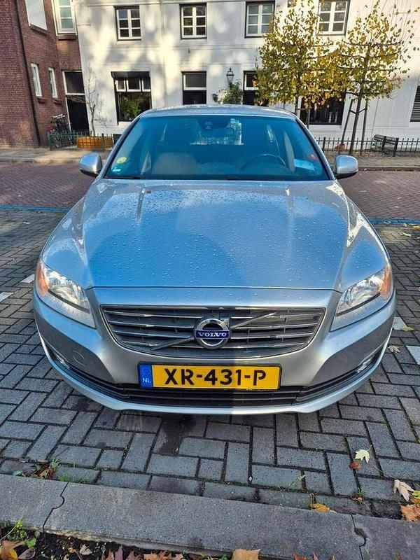 Gebruikt 2015 Volvo V70 Momentum Stationwagen | € 8.500 (Eerlijke prijs) - Afbeelding 1/4