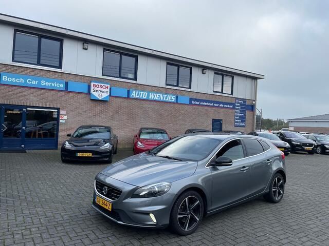 Occasion Volvo V40 Business Edition 120 PK (88 kW) 2015 Grijs Stationwagen