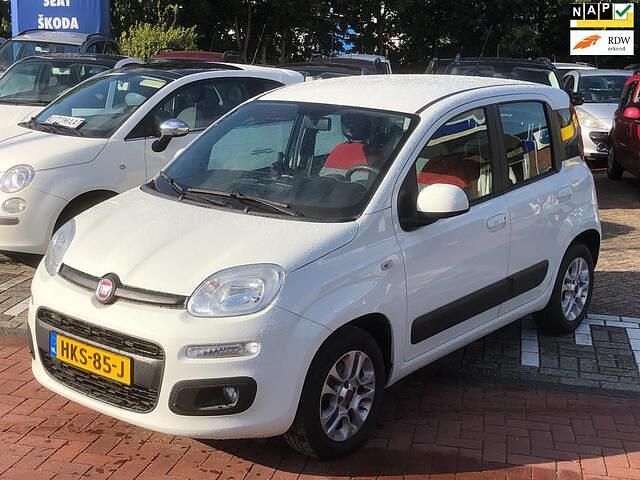 Wit Gebruikt 2019 Fiat Panda Lounge Hatchback | € 10.999 (Iets duurder) - Afbeelding 1/4