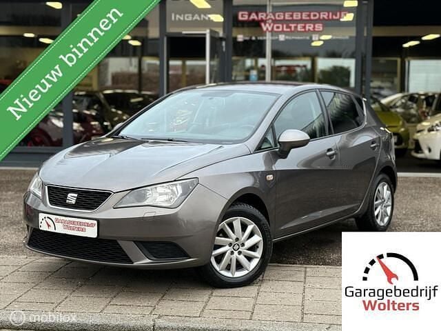 Grijs (metallic) Occasion 2014 Seat Ibiza Style Hatchback | € 6.750 (Eerlijke prijs) - Afbeelding 1/4