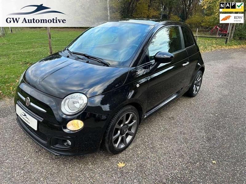 Zwart Gebruikt 2014 Fiat 500S Hatchback | € 6.350 (Eerlijke prijs) - Afbeelding 1/4