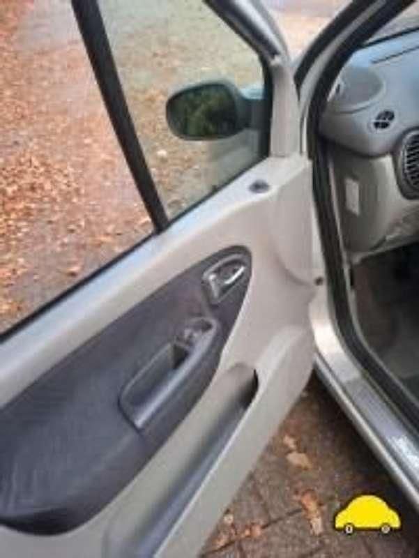 Occasion Renault Scénic II Expression 139 PK (102 kW) 2003 Grijs MPV