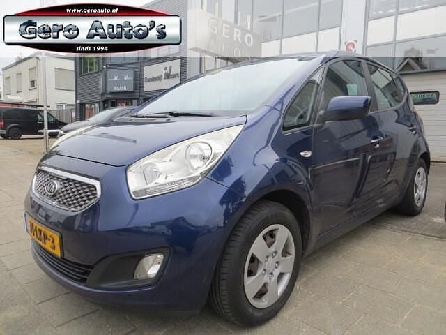 Blauw Gebruikt 2010 Kia Venga Hatchback | € 4.500 (Eerlijke prijs) - Afbeelding 1/4