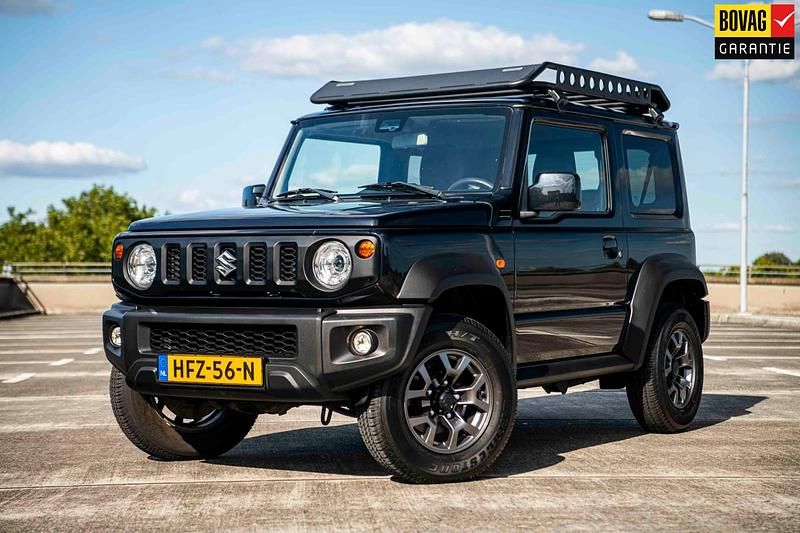 Zwart Gebruikt 2019 Suzuki Jimny SUV | € 31.845 (Eerlijke prijs) - Afbeelding 1/4