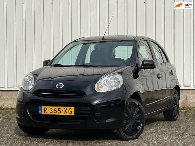 Zwart Gebruikt 2011 Nissan Micra Acenta Hatchback | € 3.749 (Eerlijke prijs) - Afbeelding 1/4
