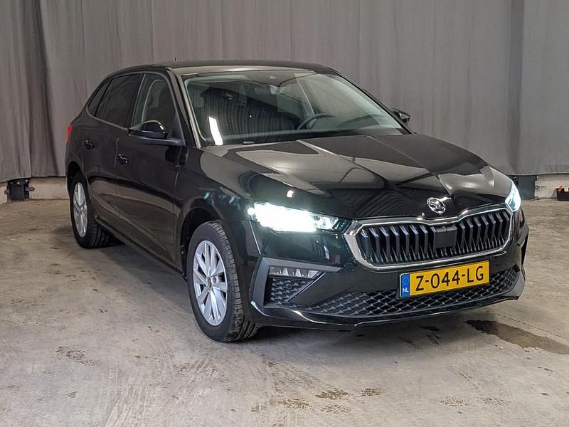 Occasion Skoda Scala Business Line 115 PK (84 kW) 2024 Zwart Hatchback