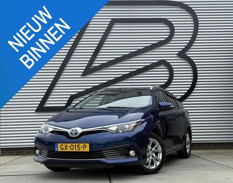 Occasion Toyota Auris Hybrid 136 PK (100 kW) 2015 Blauw Hatchback