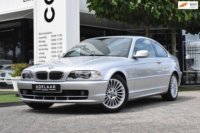 Grijs, metallic lak Gebruikt 2001 BMW 320 Executive Coupé | € 6.990 (Iets duurder) - Afbeelding 1/4