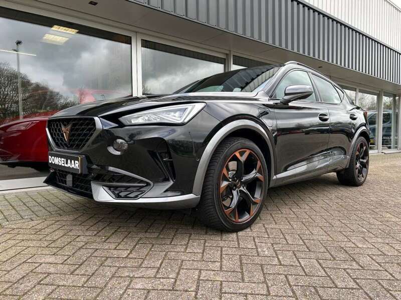 Zwart Gebruikt 2022 Cupra Formentor VZ SUV | € 33.945 (Duur) - Afbeelding 1/4