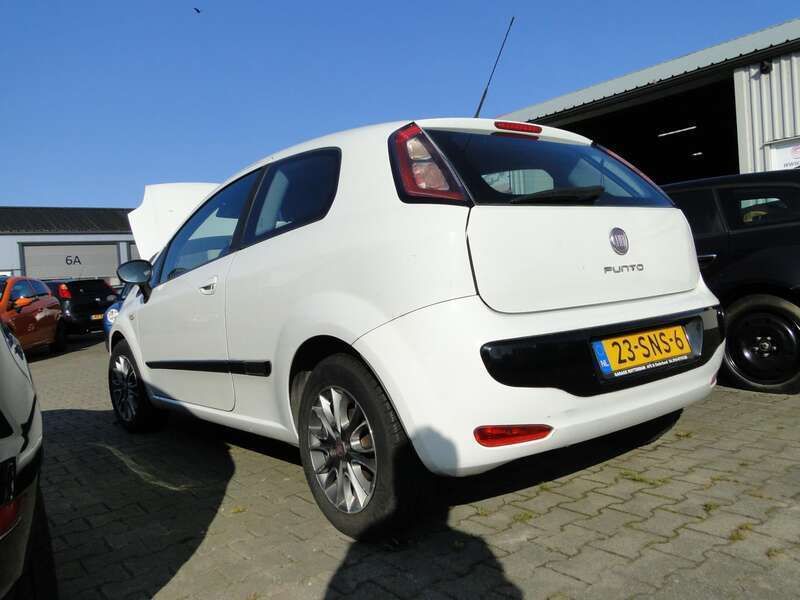 Occasion Fiat Punto 84 PK (61 kW) 2011 Wit Hatchback
