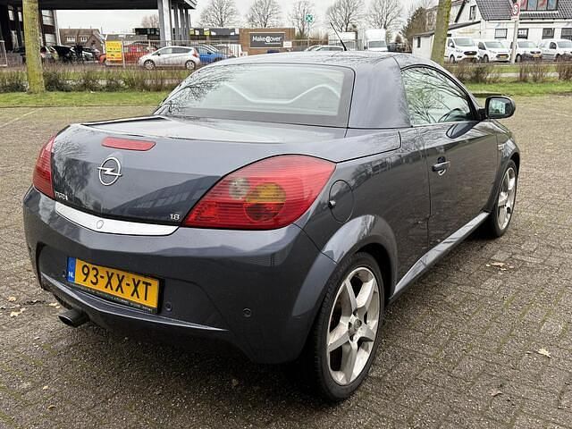 Occasion Opel Tigra 125 PK (91 kW) 2007 Grijs Cabriolet