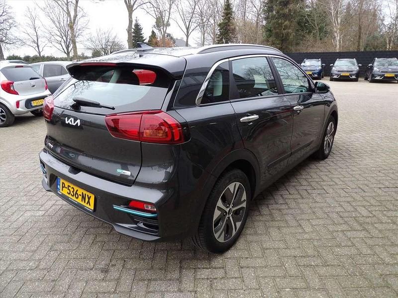 Occasion Kia e-Niro 28 kW (39 PK) 2022 Grijs SUV