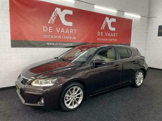 Bruin Gebruikt 2011 Lexus CT200h Luxury Line Hatchback | € 12.999 (Iets duurder) - Afbeelding 1/4