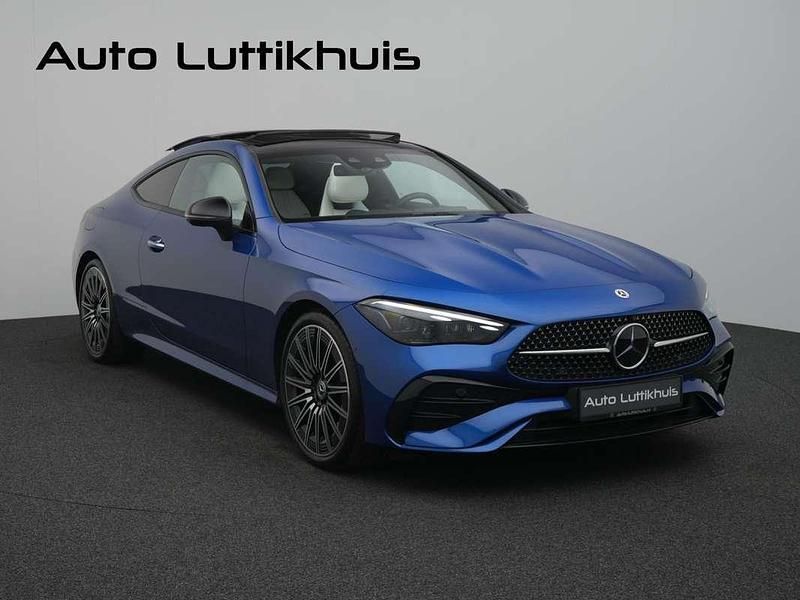 Occasion Mercedes CLE300 AMG Line Premium Plus 2023 Blauw Coupé