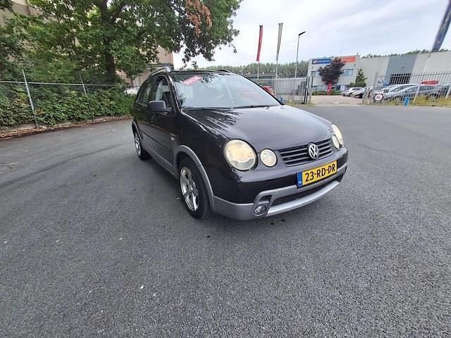 Occasion VW Polo 75 PK (55 kW) 2005 Zwart Hatchback