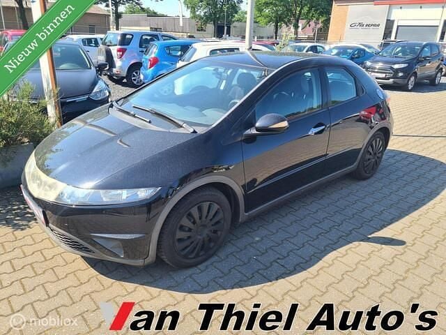 Zwart Gebruikt 2007 Honda Civic Comfort Hatchback | € 3.925 (Eerlijke prijs) - Afbeelding 1/4