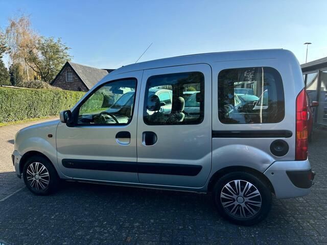 Occasion Renault Kangoo 95 PK (69 kW) 2004 Grijs MPV
