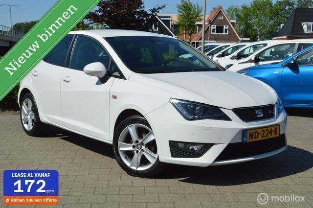 Wit Gebruikt 2017 Seat Ibiza CONNECT Hatchback | € 10.450 (Eerlijke prijs) - Afbeelding 1/4
