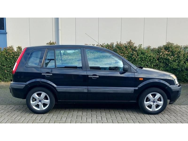 Occasion Ford Fusion Cool & Sound Edition 80 PK (58 kW) 2008 Zwart Hatchback