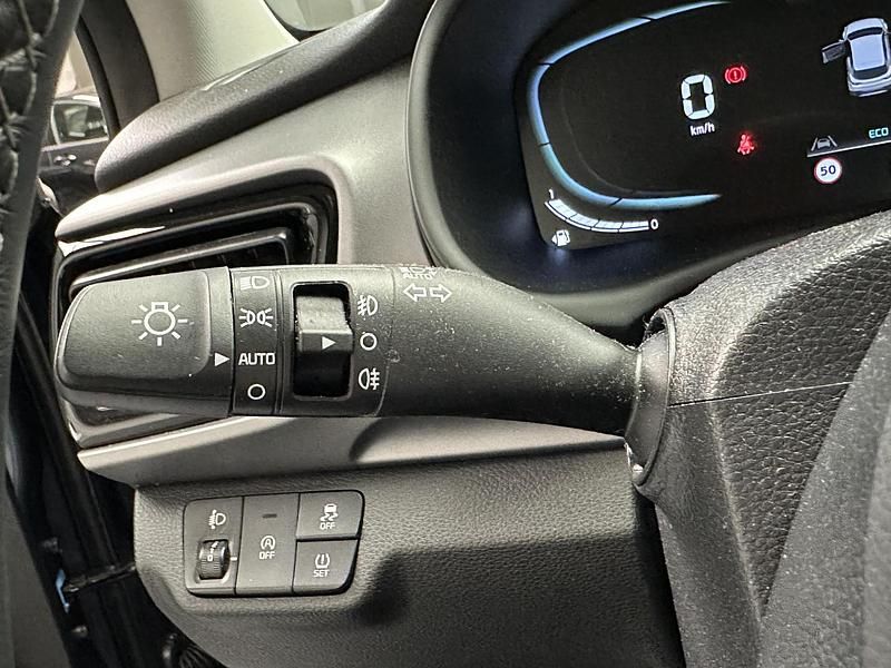 Occasion Kia Stonic 101 PK (74 kW) 2024 Smoke blue SUV