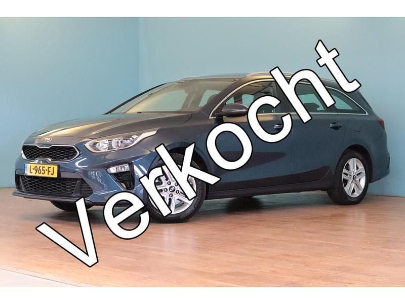 Blauw Gebruikt 2021 Kia Ceed Stationwagen | € 17.900 (Eerlijke prijs) - Afbeelding 1/3