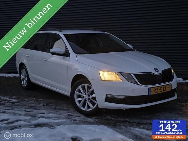 Wit Occasion 2018 Skoda Octavia Business Line Stationwagen | € 10.440 (Goede deal) - Afbeelding 1/4