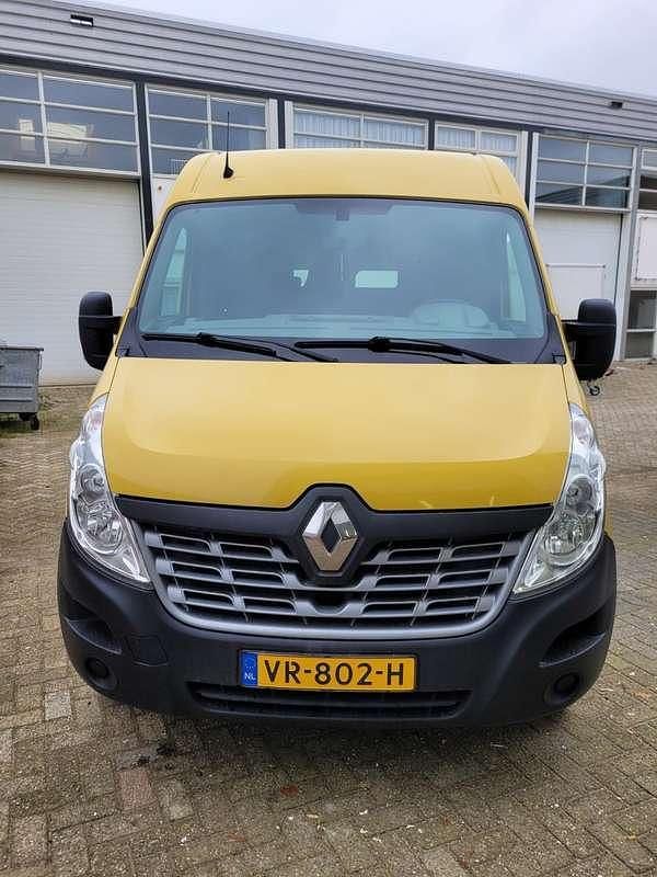 Occasion Renault Master 110 PK (80 kW) 2015 Geel Van