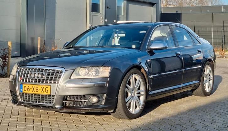 Occasion 2007 Audi S8 Sedan | € 8.250 - Afbeelding 1/4