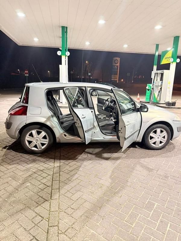 Occasion Renault Mégane II 113 PK (83 kW) 2004