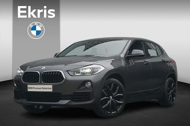 Grijs (metallic) Gebruikt 2019 BMW X2 Shadowline SUV | € 23.900 (Eerlijke prijs) - Afbeelding 1/4