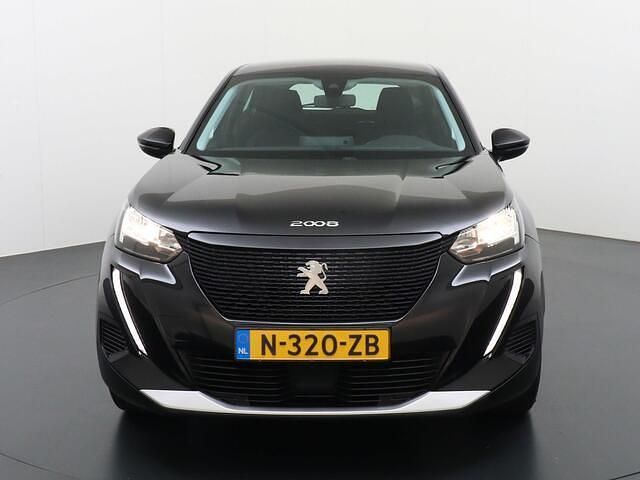 Occasion Peugeot e-2008 Active 100 kW (136 PK) 2022 Zwart, metallic lak SUV
