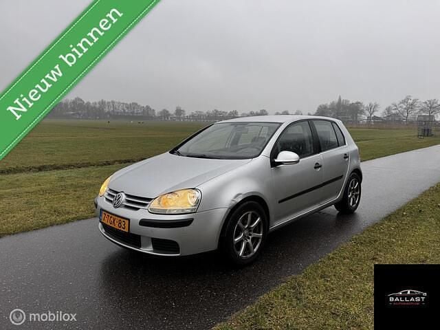 Occasion VW Golf IV Trendline 90 PK (66 kW) 2004 Grijs Hatchback