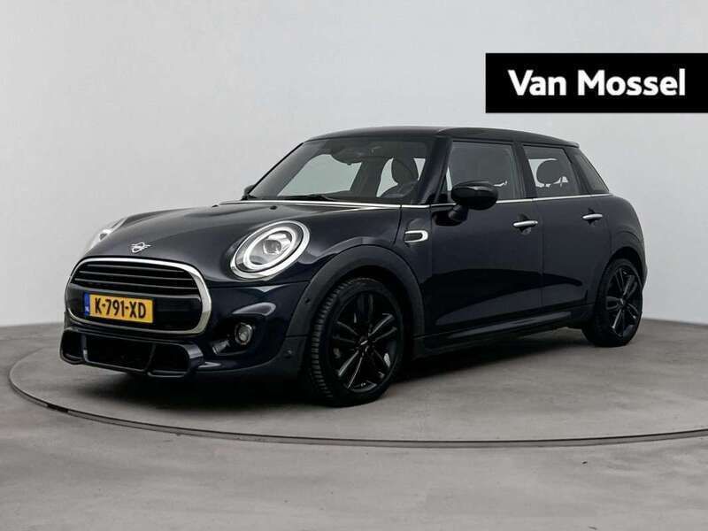Blauw Gebruikt 2021 Mini Cooper Hatchback | € 24.940 (Duur) - Afbeelding 1/4