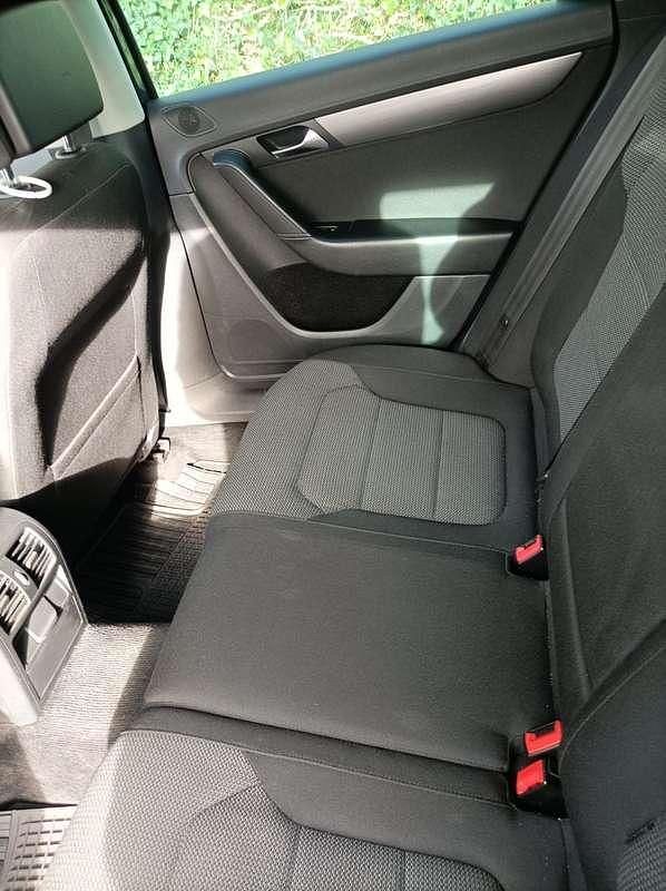 Occasion VW Passat Comfortline 122 PK (89 kW) 2011 Grijs Stationwagen