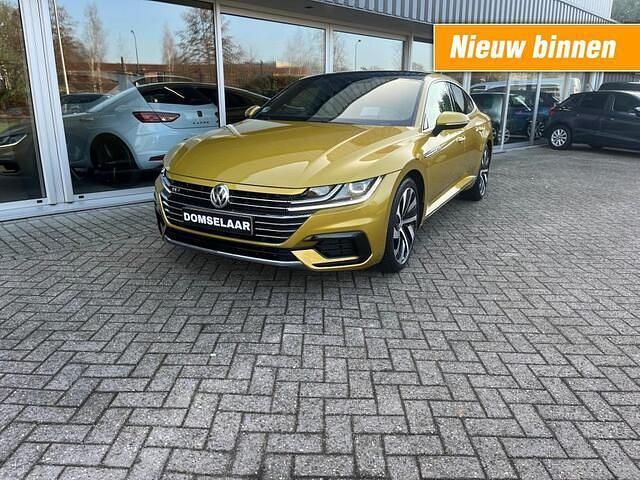 Geel Occasion 2018 VW Arteon Business Hatchback | € 27.945 (Iets duurder) - Afbeelding 1/4