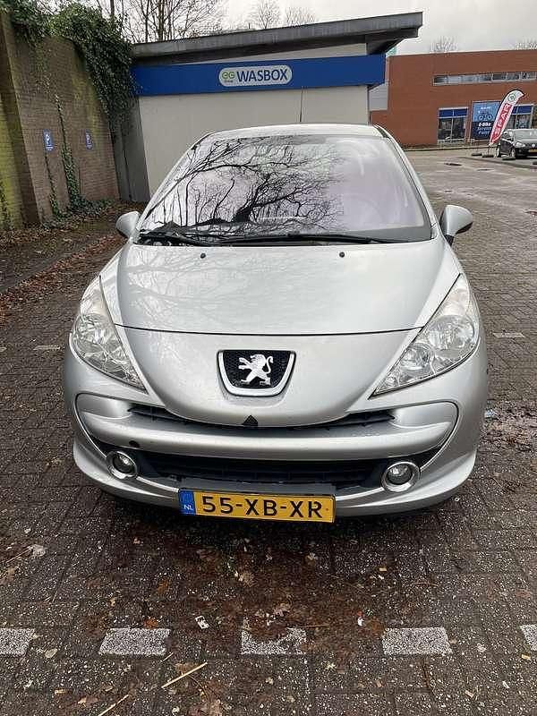 Grijs Gebruikt 2007 Peugeot 207 Hatchback | € 1.450 (Eerlijke prijs) - Afbeelding 1/4