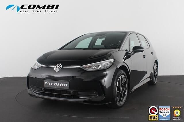 Zwart Gebruikt 2023 VW ID.3 Pro Hatchback | € 24.550 (Eerlijke prijs) - Afbeelding 1/4
