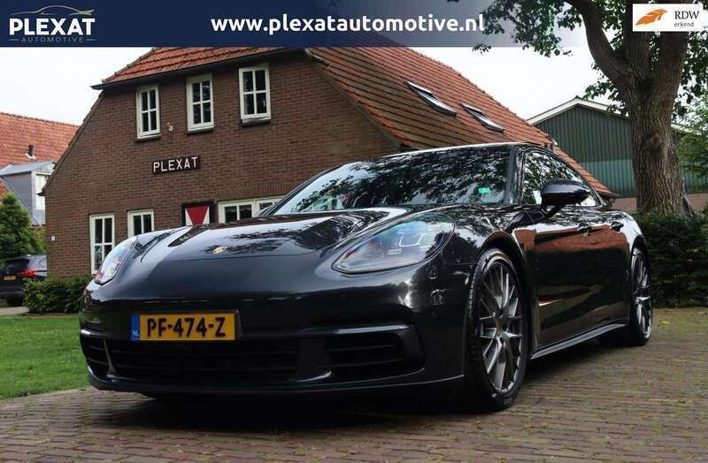 Grijs Gebruikt 2017 Porsche Panamera Sport Sedan | € 56.945 (Eerlijke prijs) - Afbeelding 1/4