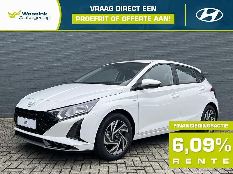 Nieuw Hyundai i20 Comfort 99 PK (72 kW) 2025 Wit Hatchback