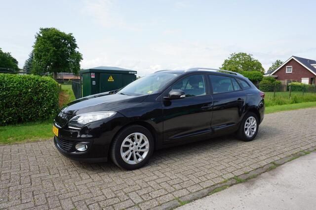 Zwart Gebruikt 2013 Renault Mégane GrandTour Expression Stationwagen | € 2.950 (Eerlijke prijs) - Afbeelding 1/4