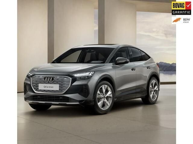Grijs (metallic) Gebruikt 2021 Audi Q4 Sportback e-tron SUV | € 26.950 (Super prijs) - Afbeelding 1/4