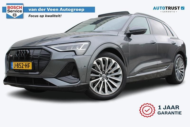 Grijs Occasion 2020 Audi e-tron S-Line SUV | € 27.950 (Goede deal) - Afbeelding 1/4