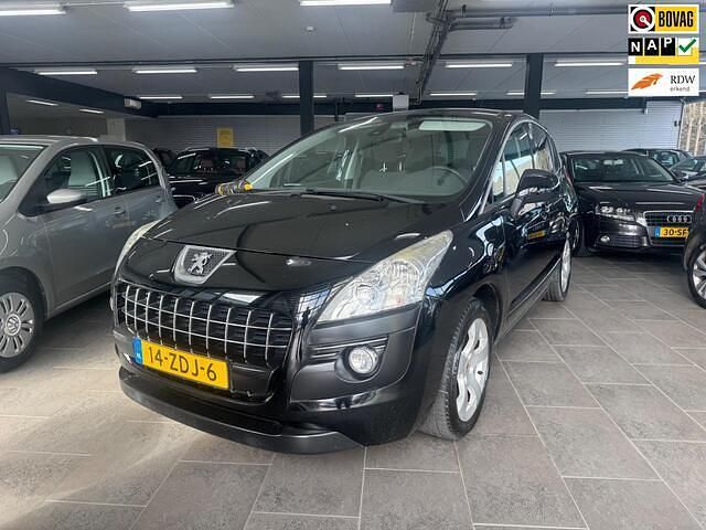 Zwart Gebruikt 2012 Peugeot 3008 MPV | € 4.450 (Goede deal) - Afbeelding 1/4