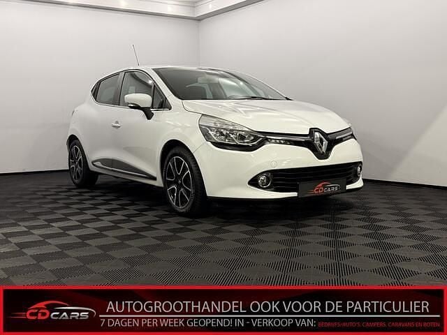 Occasion Renault Clio IV Intens 120 PK (88 kW) 2016 Wit Hatchback