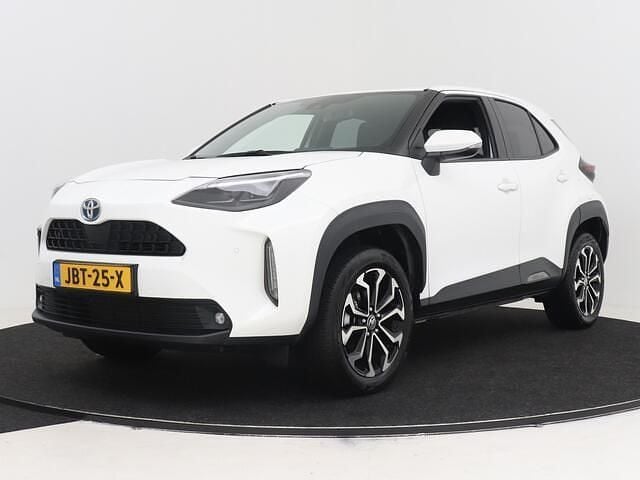 Wit Gebruikt 2022 Toyota Yaris Cross Executive SUV | € 27.950 (Eerlijke prijs) - Afbeelding 1/4
