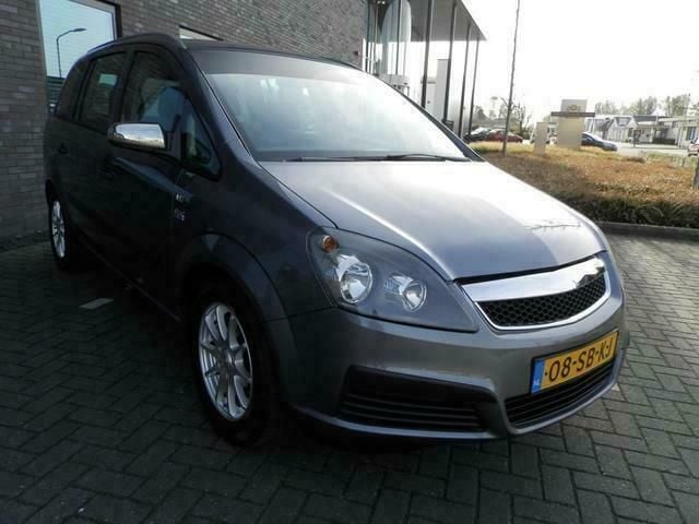 Occasion Opel Zafira Essentia 105 PK (77 kW) 2005 Grijs MPV