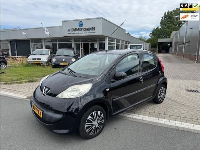 Zwart Gebruikt 2007 Peugeot 107 Hatchback | € 2.499 (Eerlijke prijs) - Afbeelding 1/4