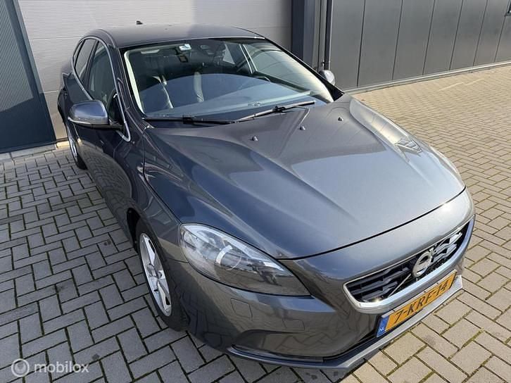 Occasion Volvo V40 Summum 114 PK (83 kW) 2013 Grijs Hatchback