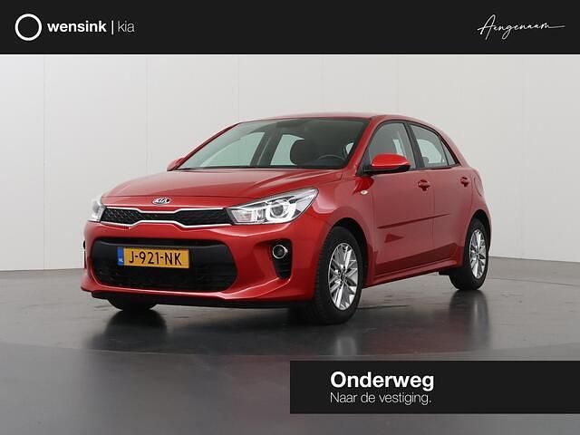 Rood Gebruikt 2020 Kia Rio Hatchback | € 16.435 (Eerlijke prijs) - Afbeelding 1/4
