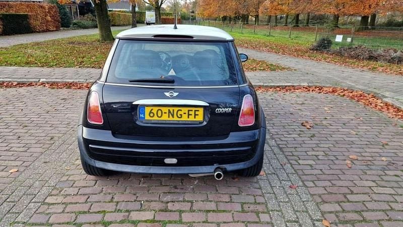 Occasion Mini Cooper Chili 116 PK (85 kW) 2003 Zwart Hatchback